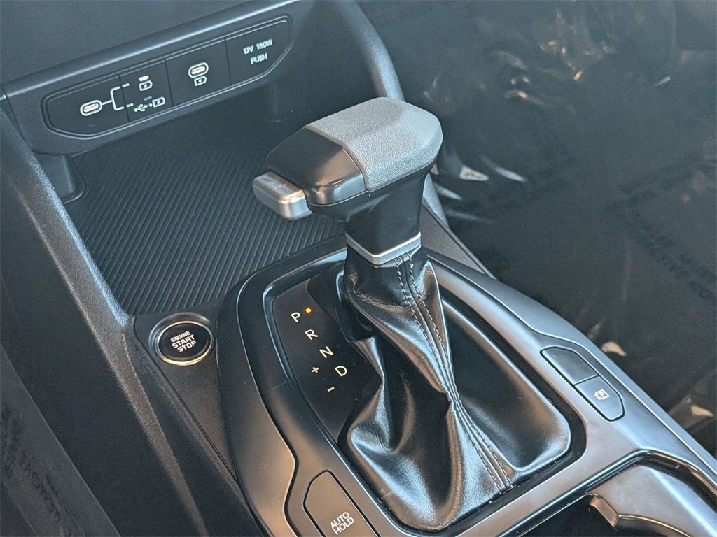 Used 2025 Kia K4 LXS image 19