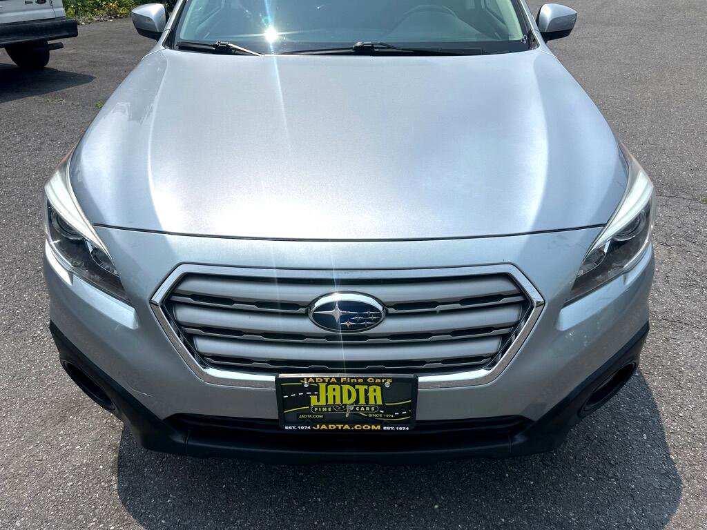 Used 2017 Subaru Outback 2.5i Premium image 12