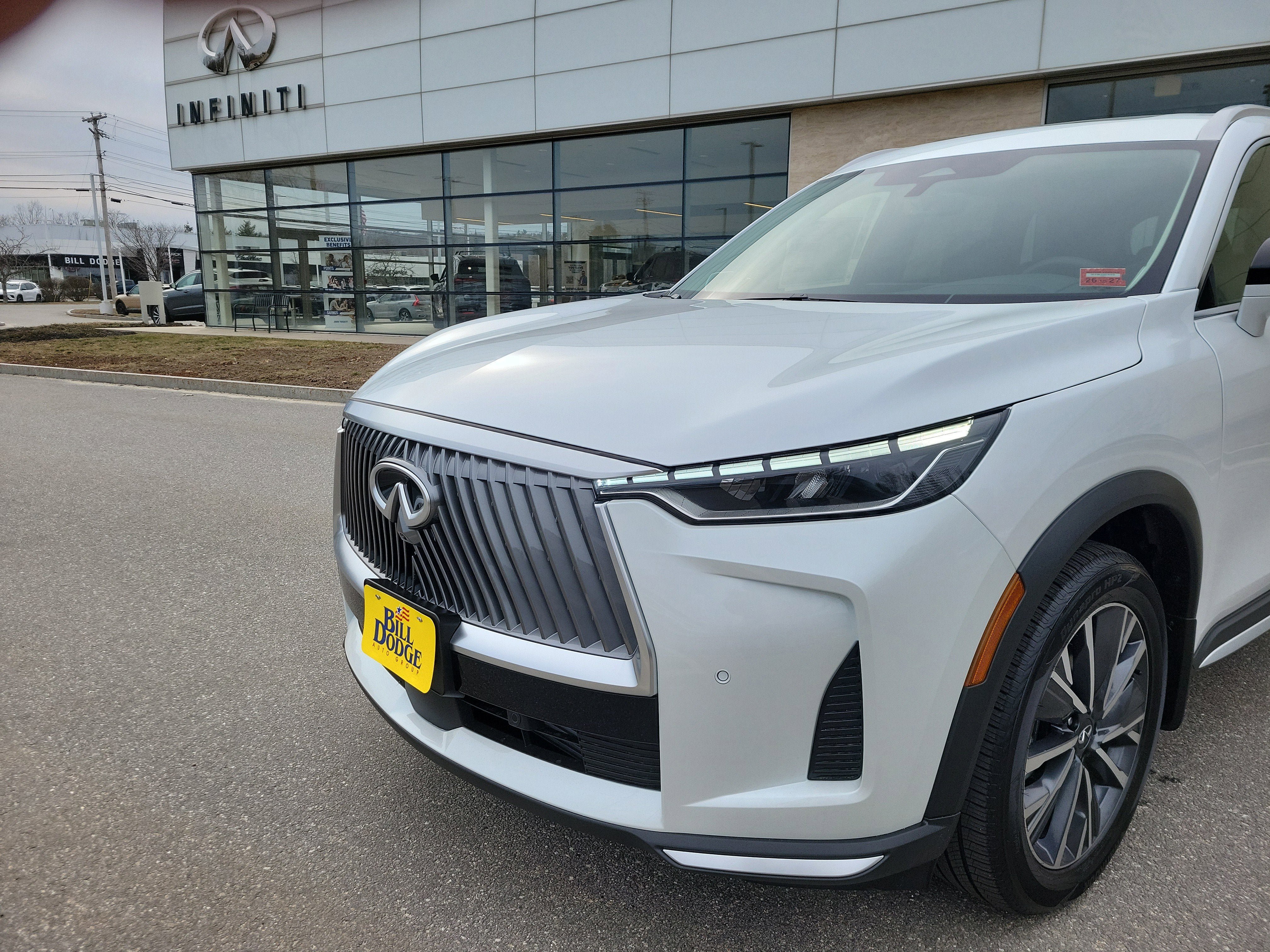 New 2026 INFINITI QX60 Luxe w/ Cargo Package image 12