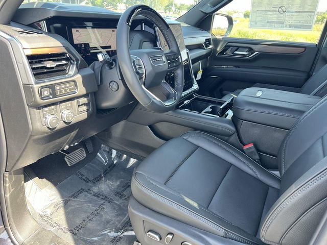 New 2026 GMC Yukon XL Denali w/ Denali Reserve Package AWD/4WD image 9