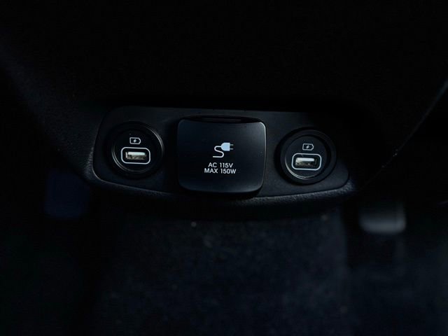 Used 2022 Hyundai Santa Fe Limited w/ Cargo Package image 21