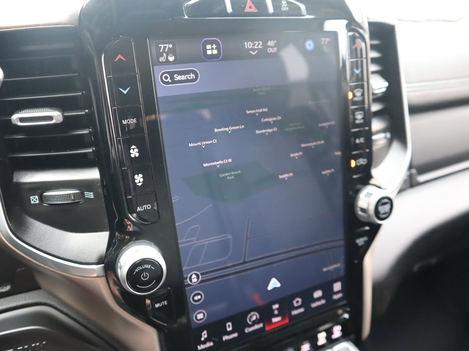 Used 2024 RAM 2500 Laramie image 43