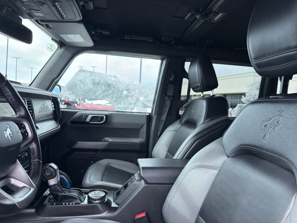Used 2022 Ford Bronco Black Diamond w/ Sasquatch Package image 24