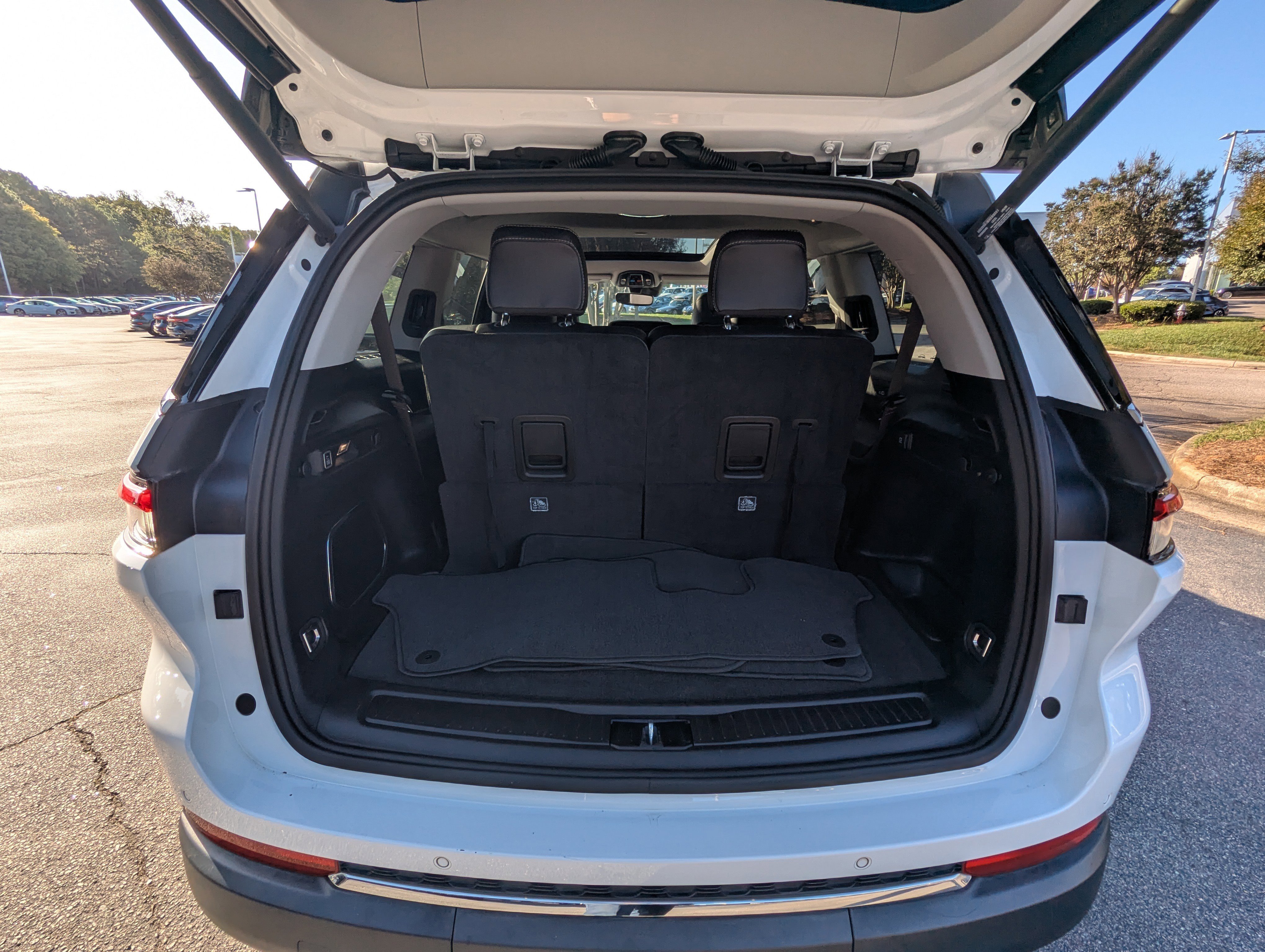 Certified 2021 Jeep Grand Cherokee L Limited image 16