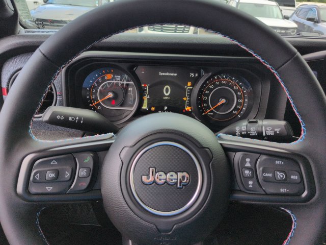 New 2026 Jeep Wrangler Unlimited Sport w/ Dual Top Group AWD/4WD image 24