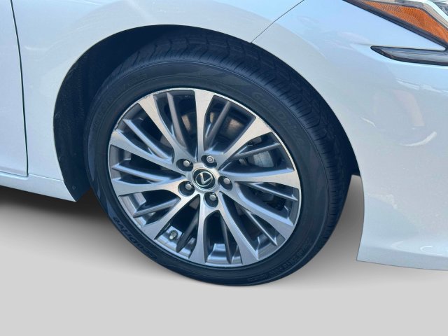 Certified 2020 Lexus ES 350 w/ Premium Package FWD image 7