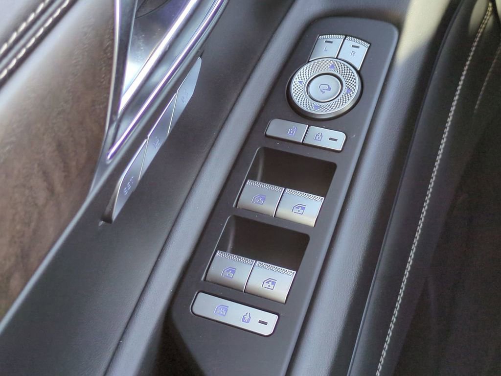 Used 2024 Genesis GV80 3.5T w/ Prestige Package image 25