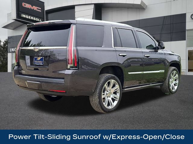 Used 2017 Cadillac Escalade Premium Luxury AWD/4WD image 25