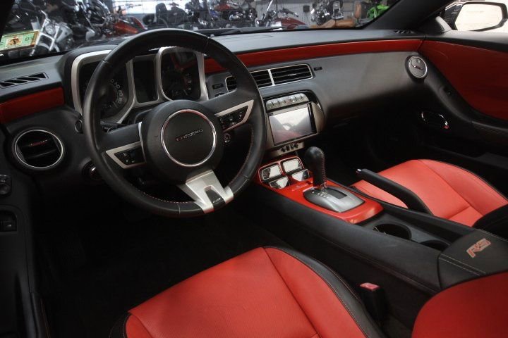 Used 2011 Chevrolet Camaro SS w/ RS Package RWD image 18