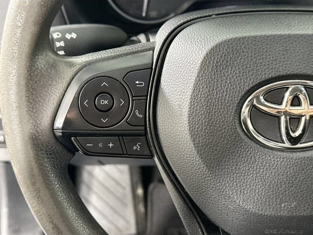 Used 2023 Toyota RAV4 LE AWD/4WD image 18