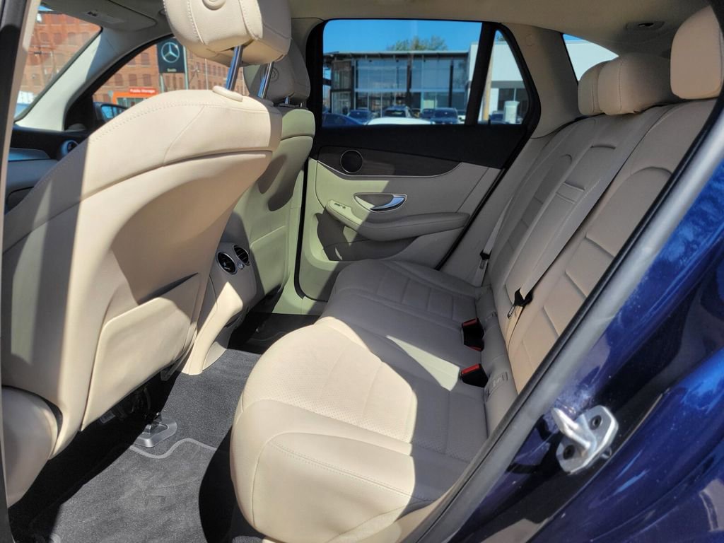 Certified 2022 Mercedes-Benz GLC 300 4MATIC image 16