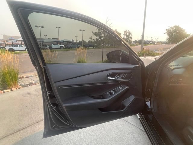 Used 2025 Honda Accord EX-L image 10