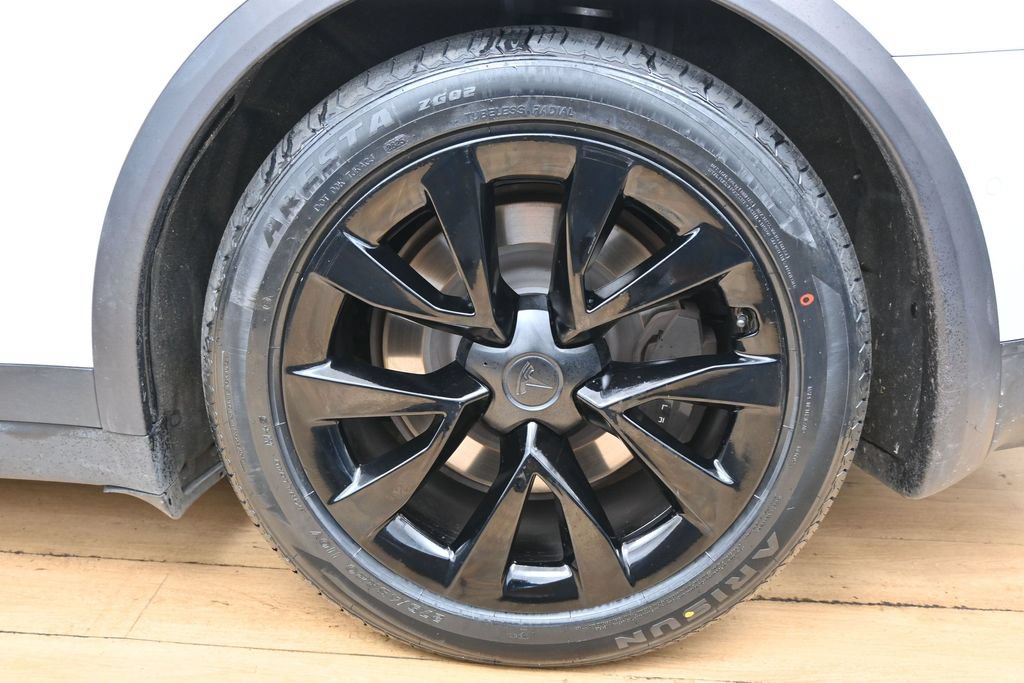 Used 2023 Tesla Model X AWD/4WD image 12