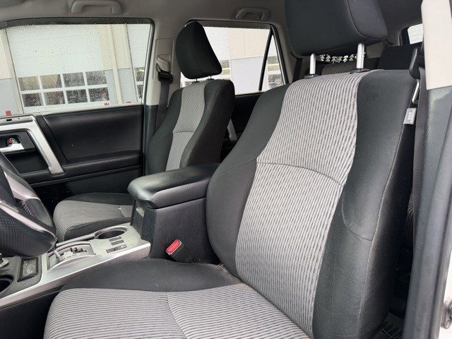 Used 2016 Toyota 4Runner SR5 image 13