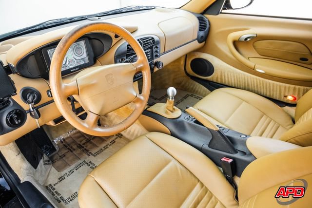 Used 1999 Porsche 911 Carrera RWD image 2