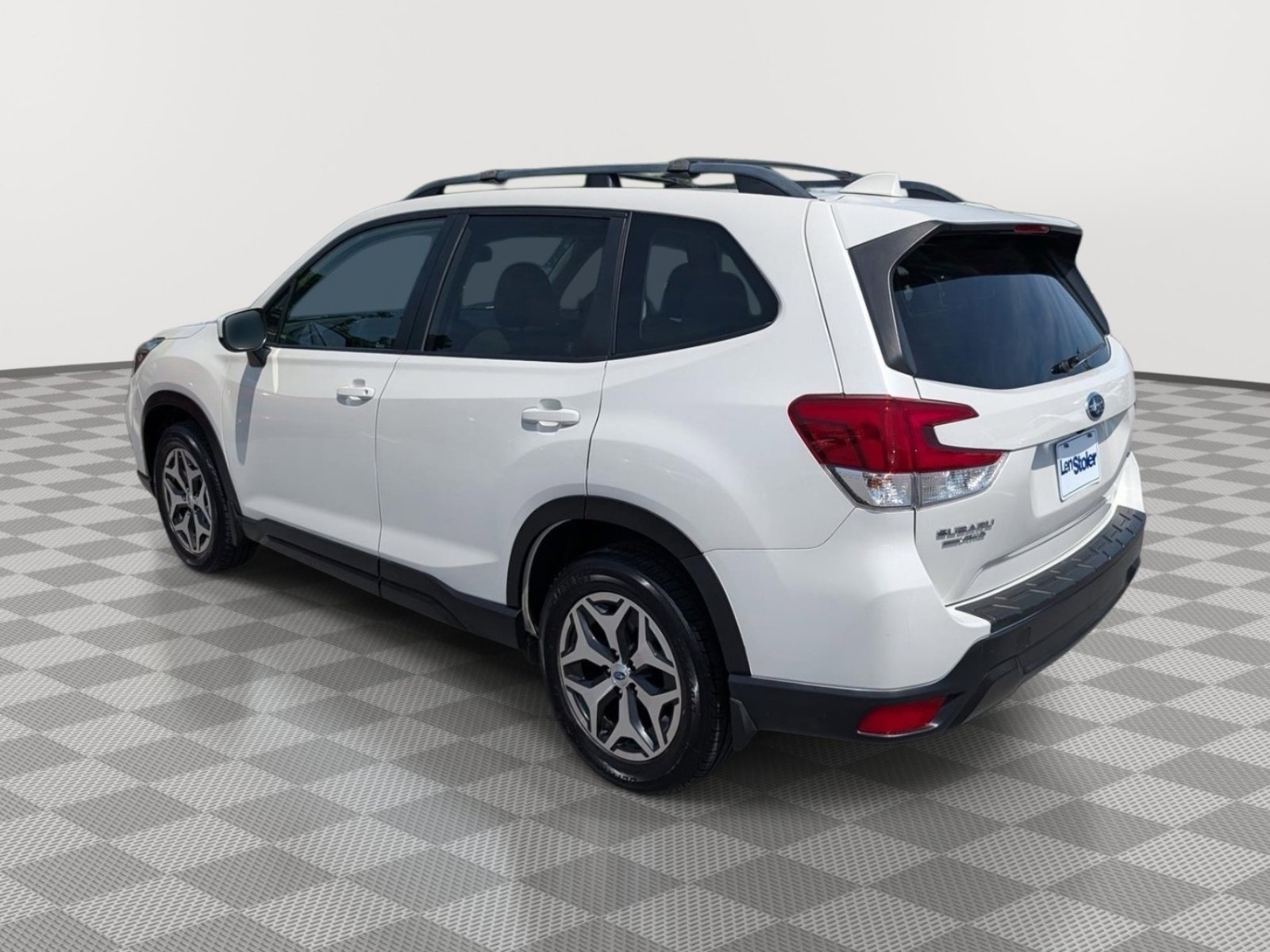 Used 2019 Subaru Forester Premium w/ All-Weather Package AWD/4WD image 3