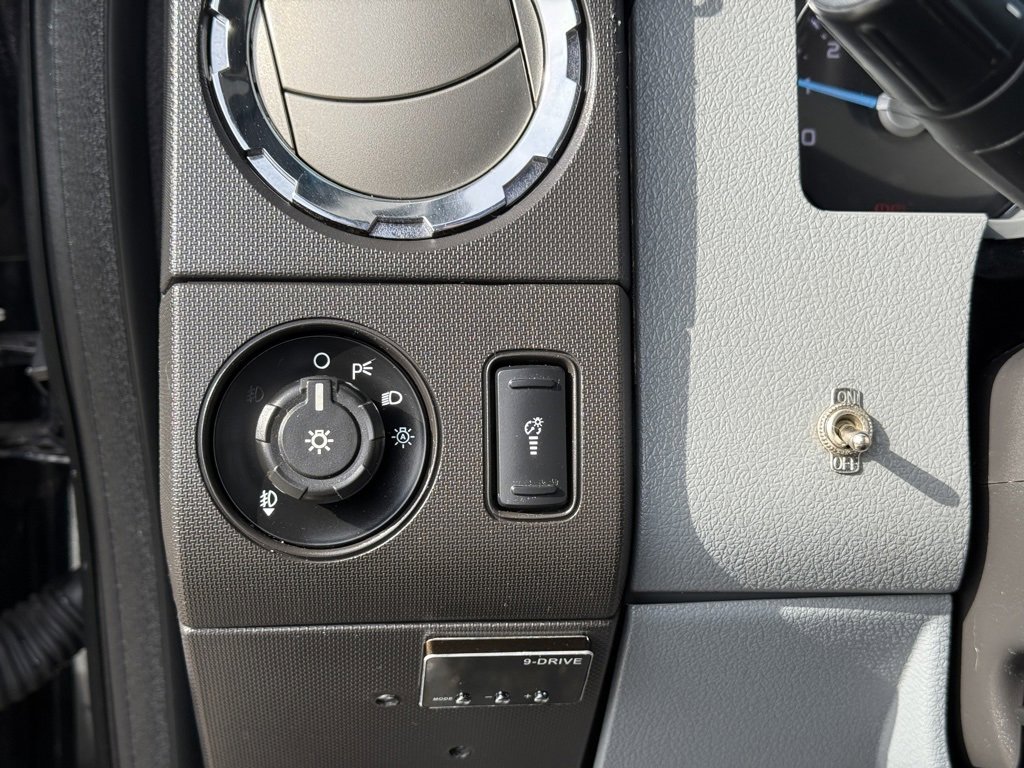 Used 2016 Ford F250 XLT w/ XLT Value Package image 20