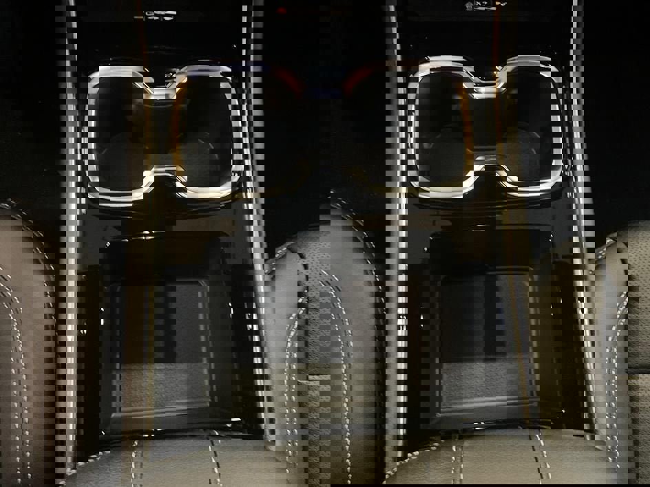 New 2026 Chevrolet Traverse LT w/ Midnight/Sport Edition image 5