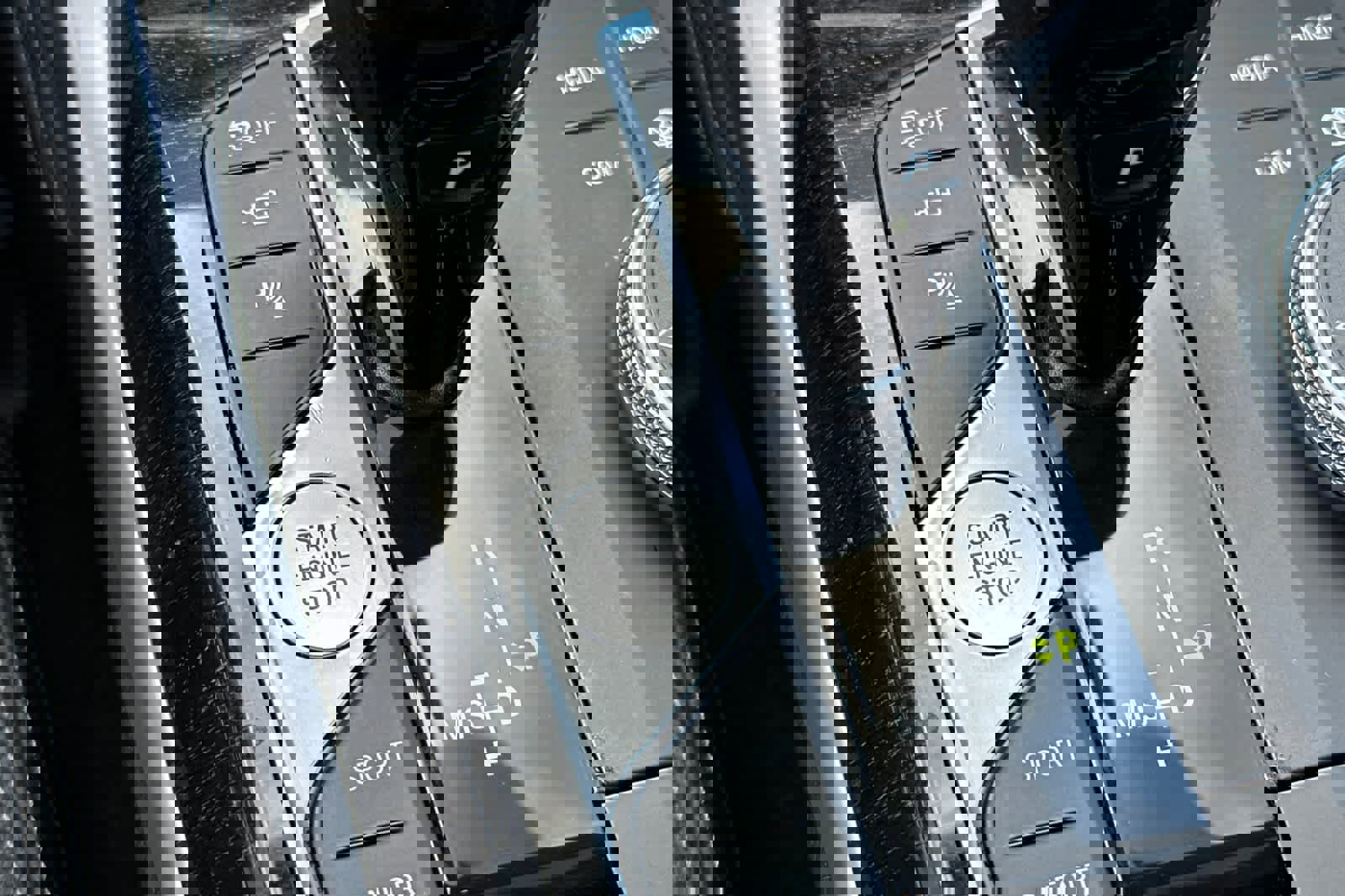 Used 2023 BMW M440i M440i w/ Premium Package image 25