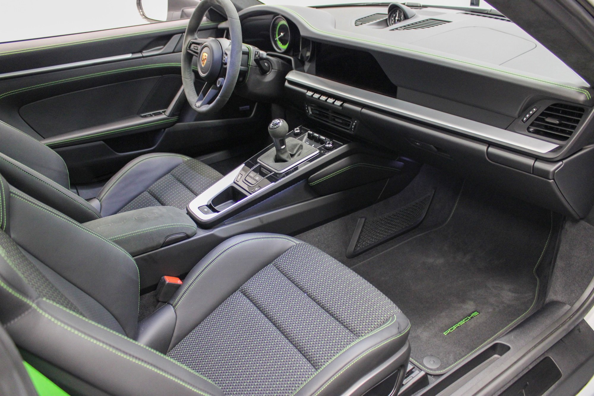 Certified 2024 Porsche 911 Carrera T image 29