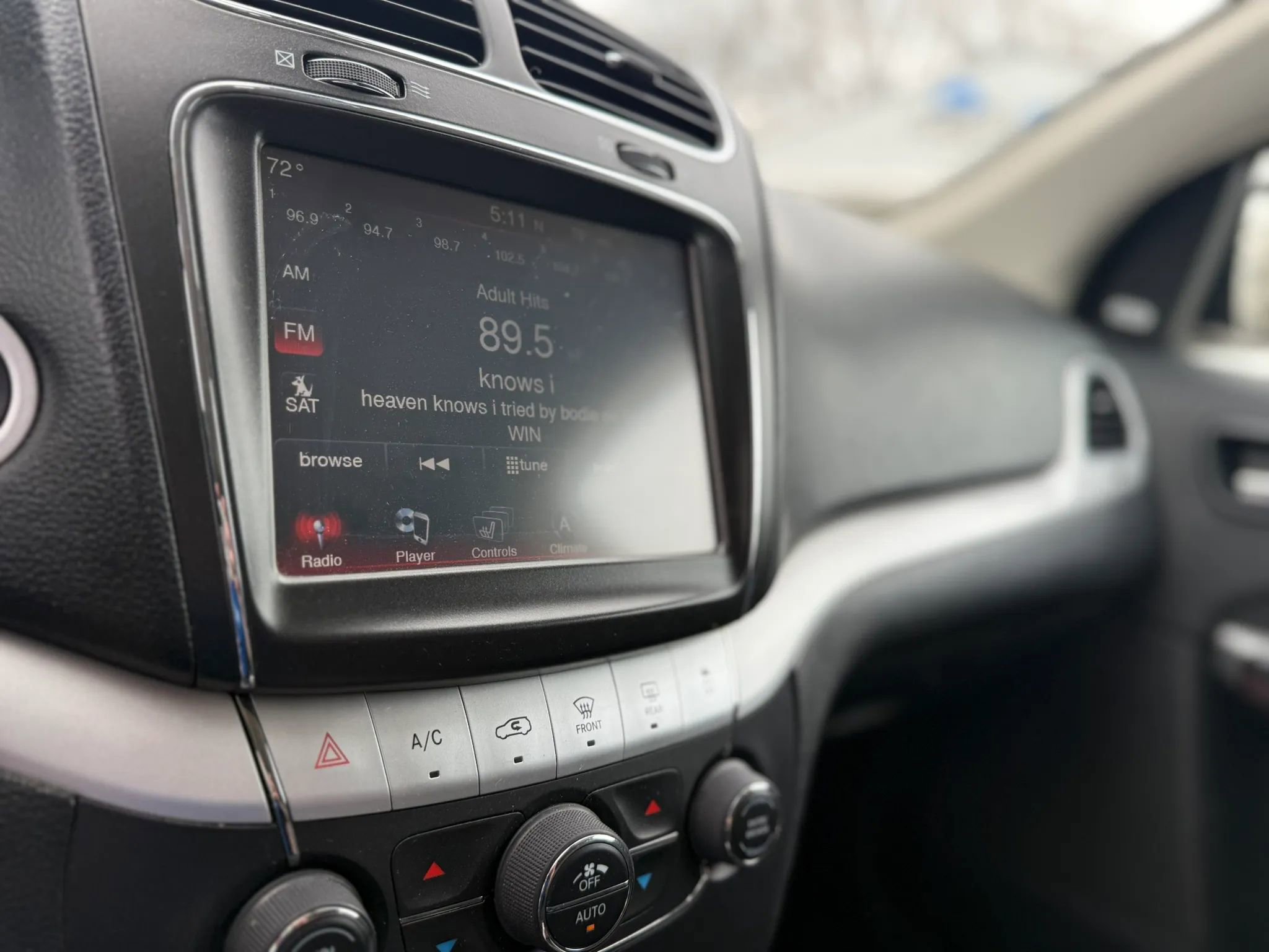 Used 2018 Dodge Journey GT image 12