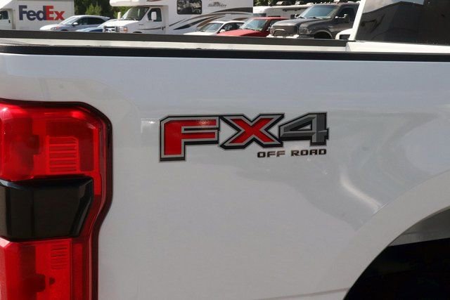 New 2025 Ford F250 Lariat w/ Lariat Ultimate Package image 9