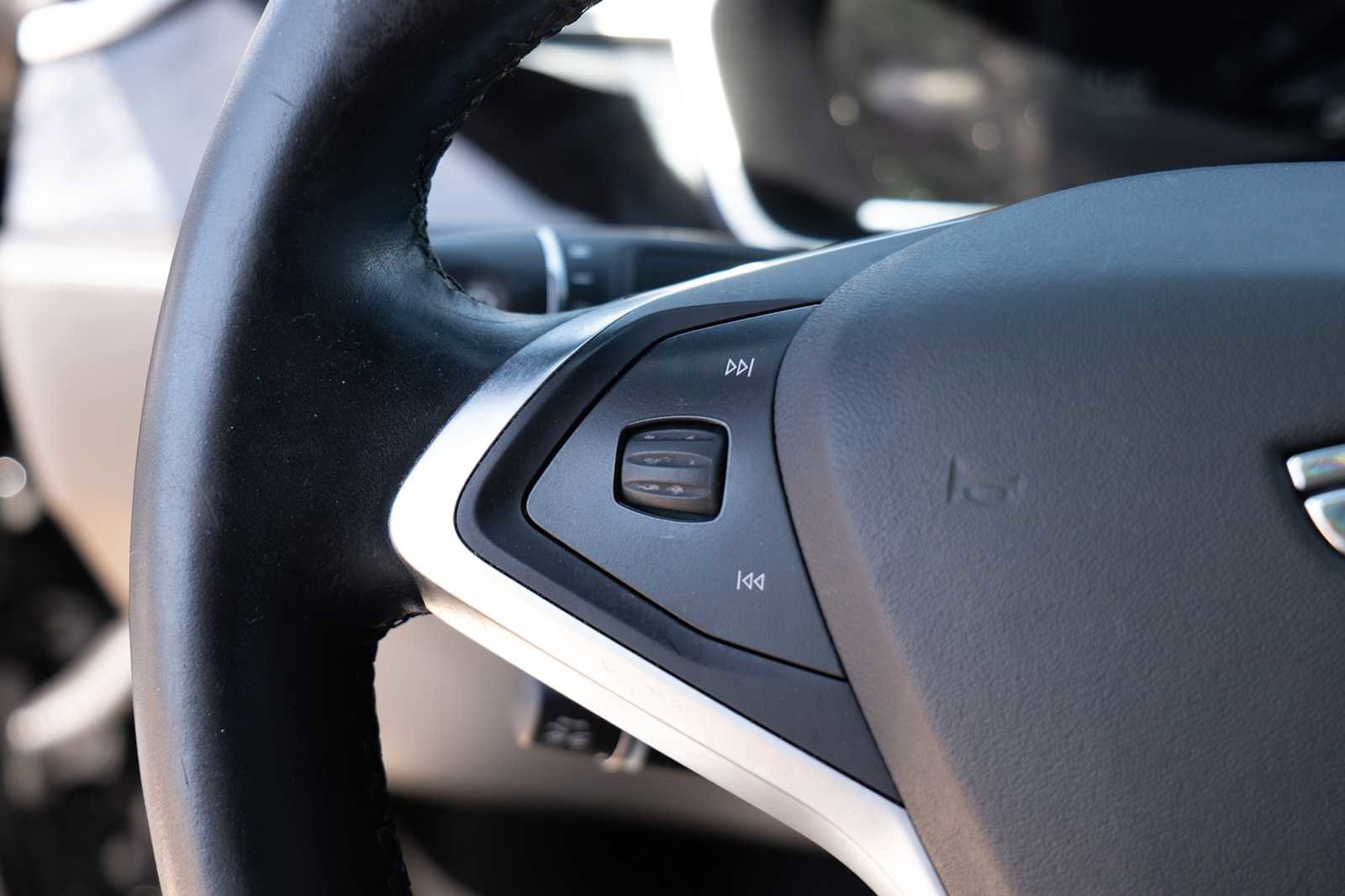 Used 2017 Tesla Model S 75 image 13