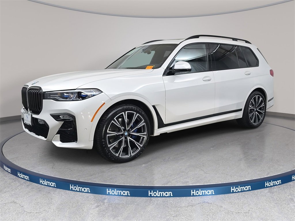 Used 2021 BMW X7 M50i w/ Executive Package image 1