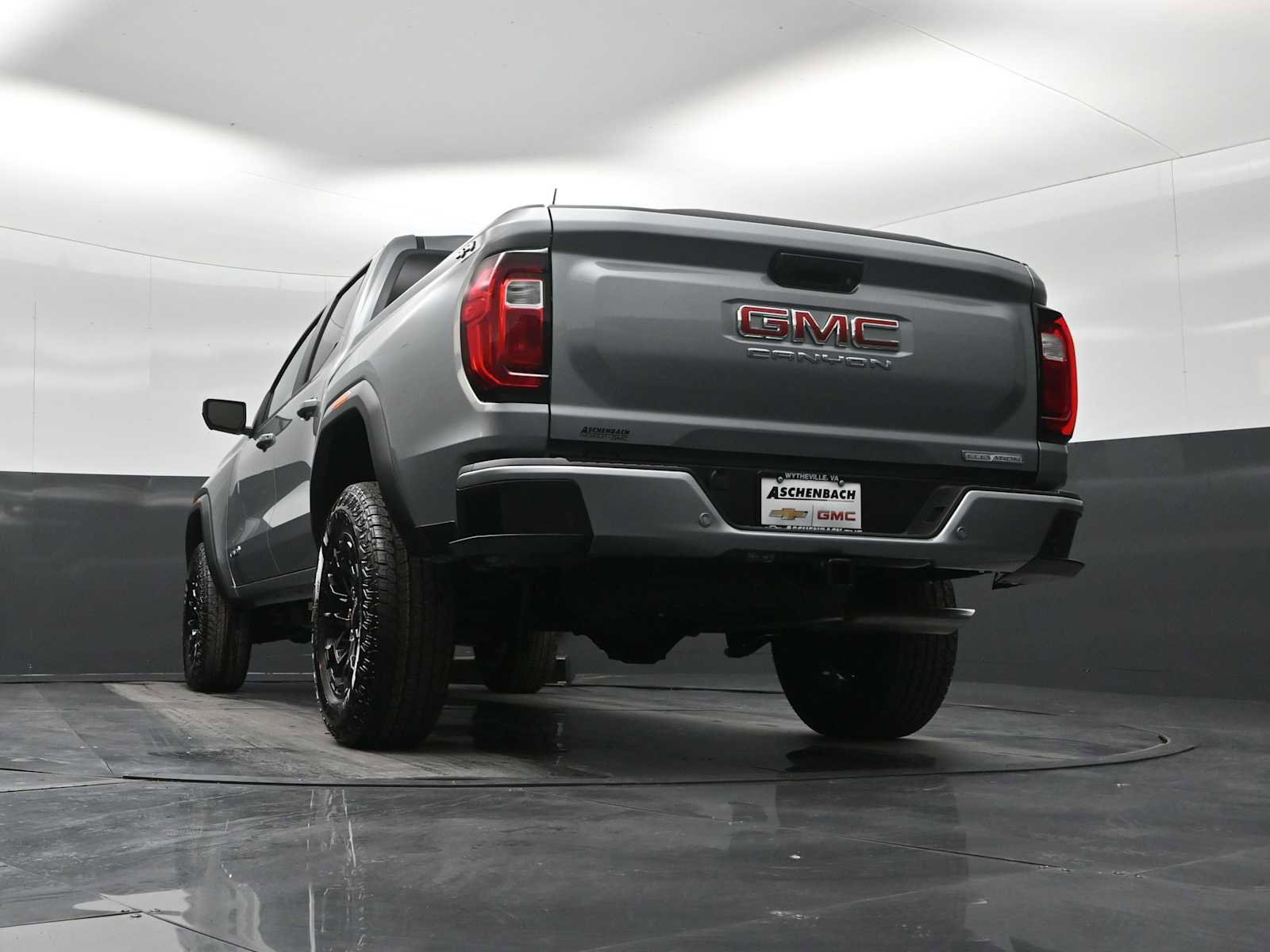 New 2026 GMC Canyon Elevation w/ Convenience Package image 23