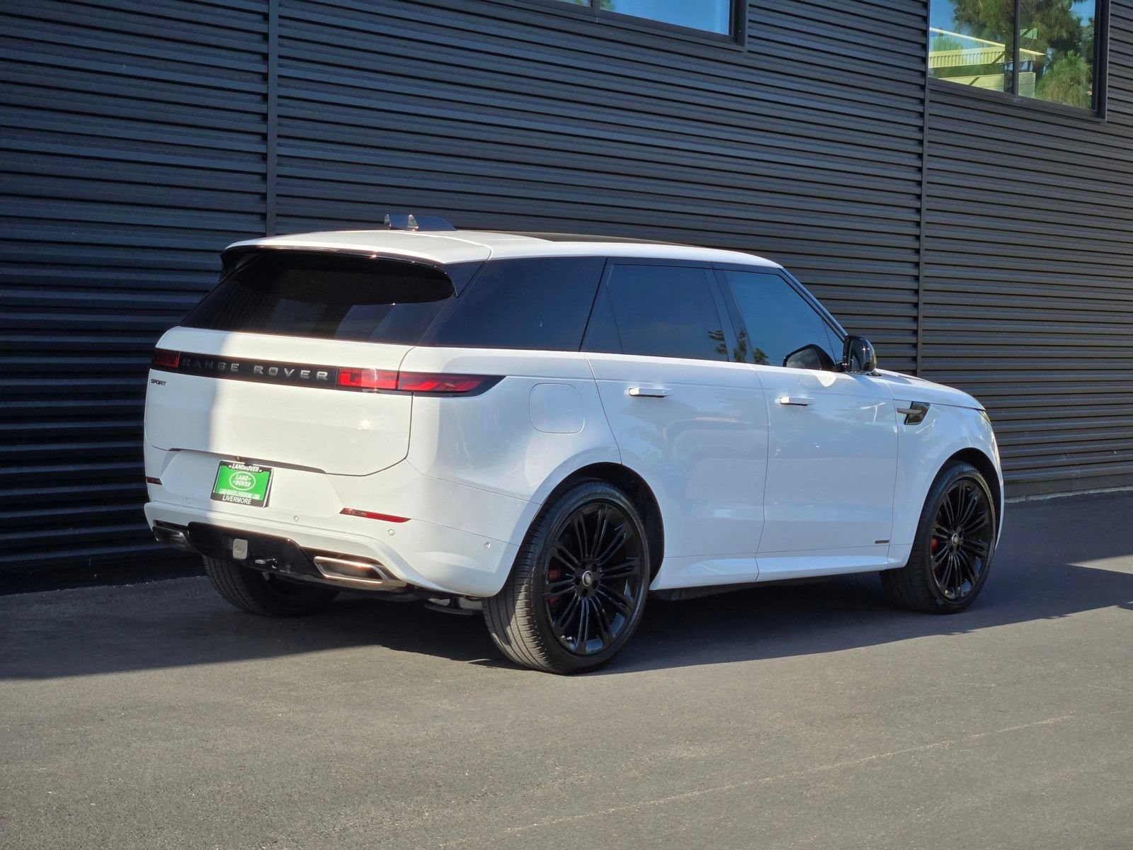 Used 2024 Land Rover Range Rover Sport Autobiography AWD/4WD image 7