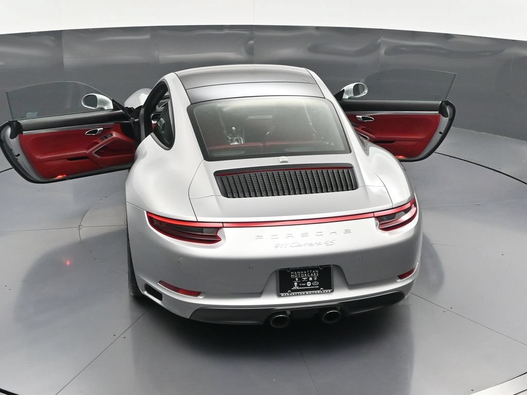 Certified 2019 Porsche 911 Carrera 4S AWD/4WD image 31