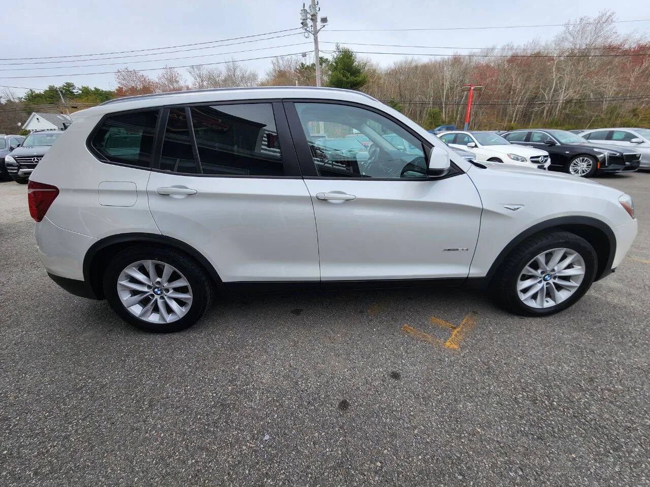 Used 2017 BMW X3 xDrive28i AWD/4WD image 4