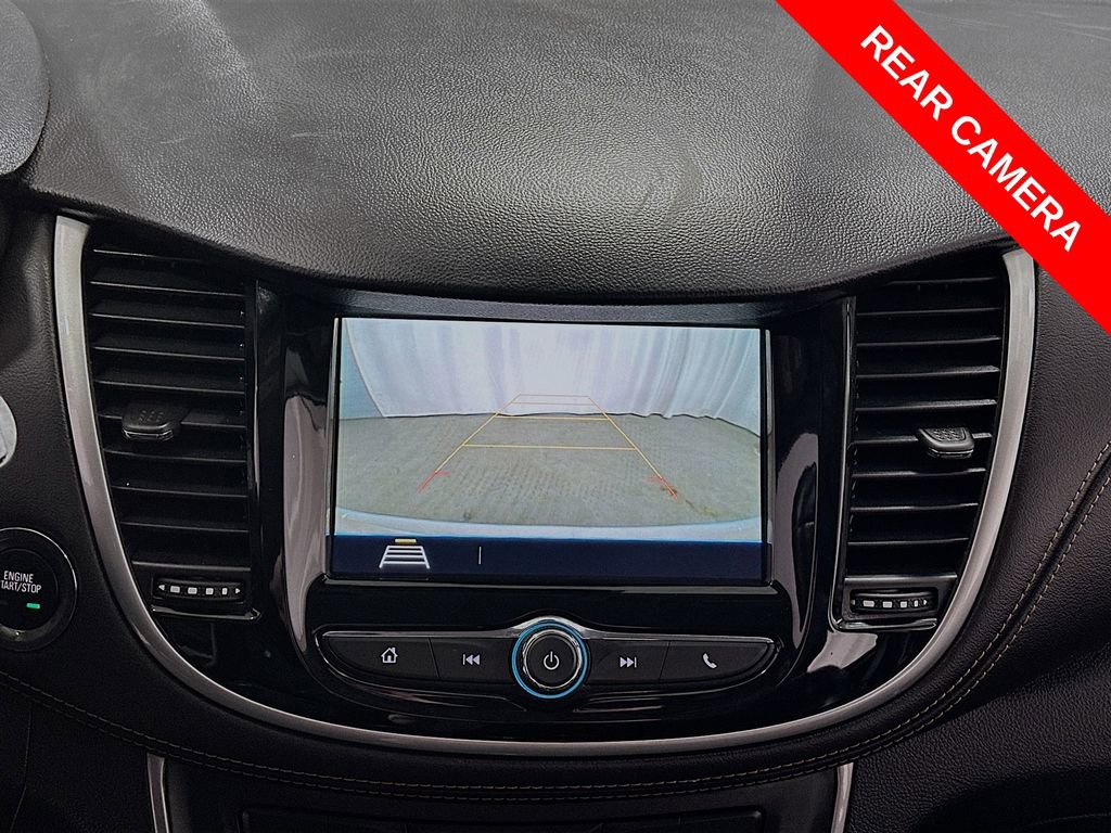 Used 2018 Chevrolet Trax LT w/ LT Convenience Package image 14