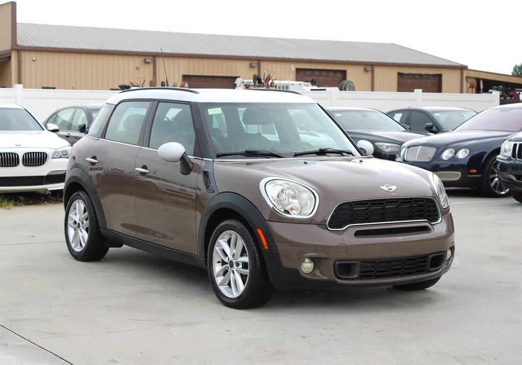 Used 2012 MINI Cooper Countryman S image 9