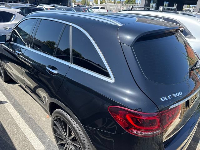 Used 2022 Mercedes-Benz GLC 300 image 7