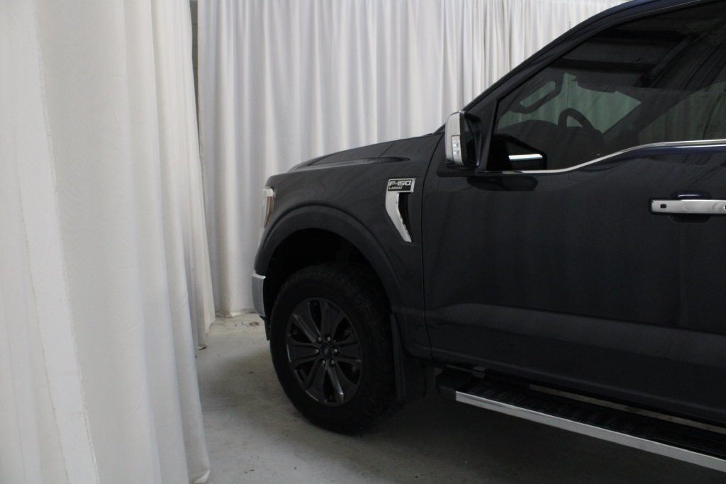 Used 2021 Ford F150 Lariat w/ Equipment Group 502A High AWD/4WD image 30