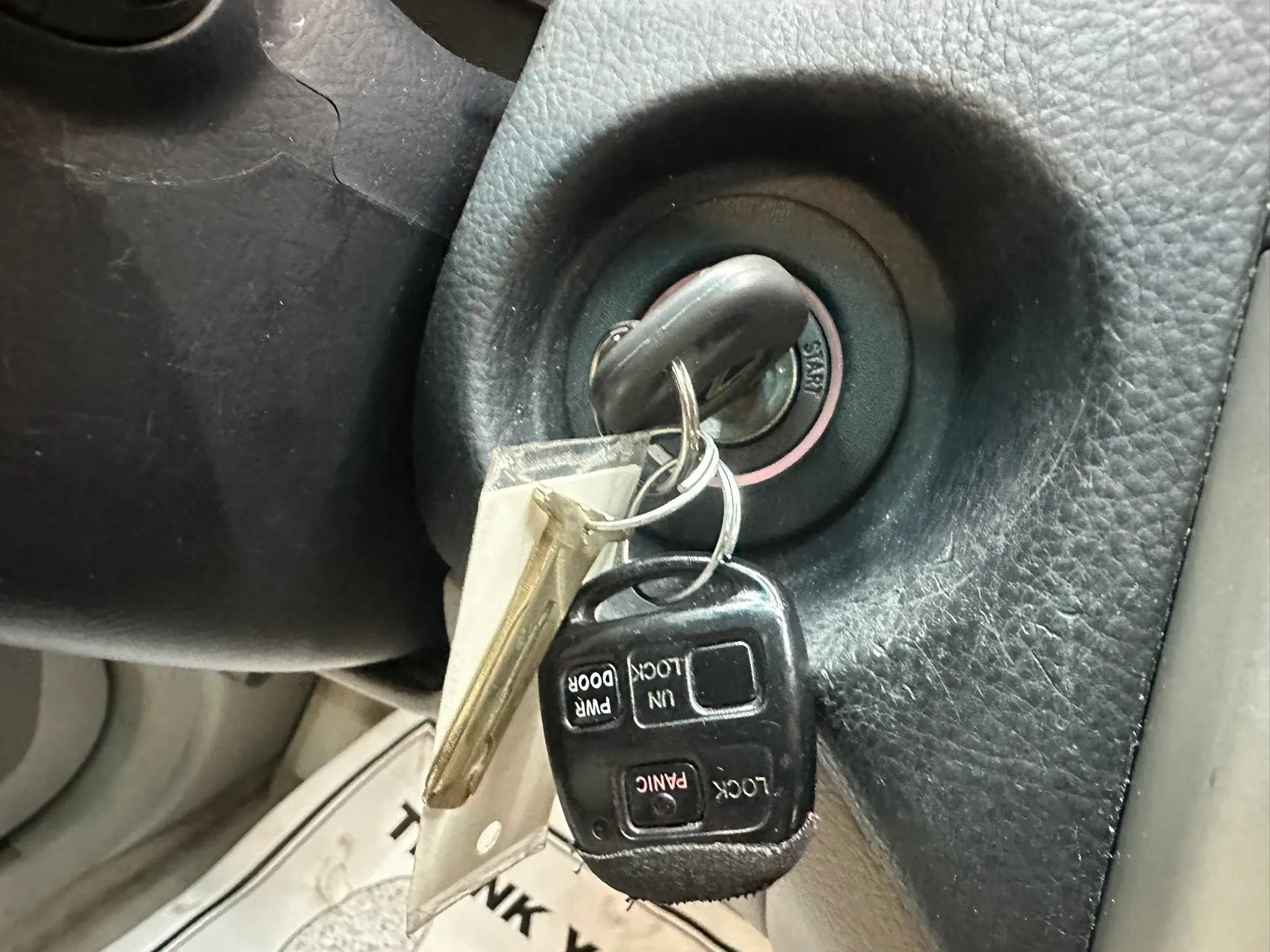 Used 2005 Lexus RX 330 AWD image 36