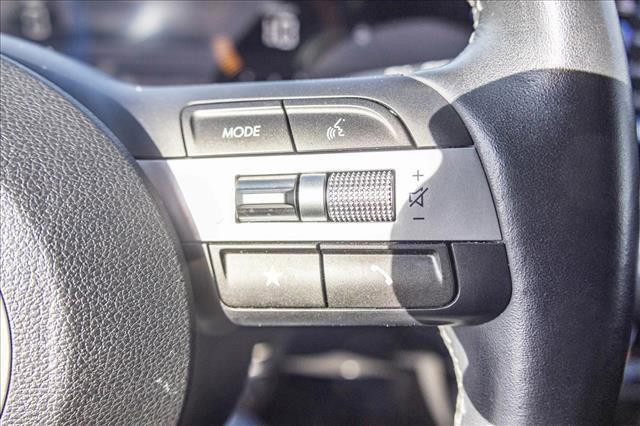 Used 2024 Hyundai Kona SEL image 16