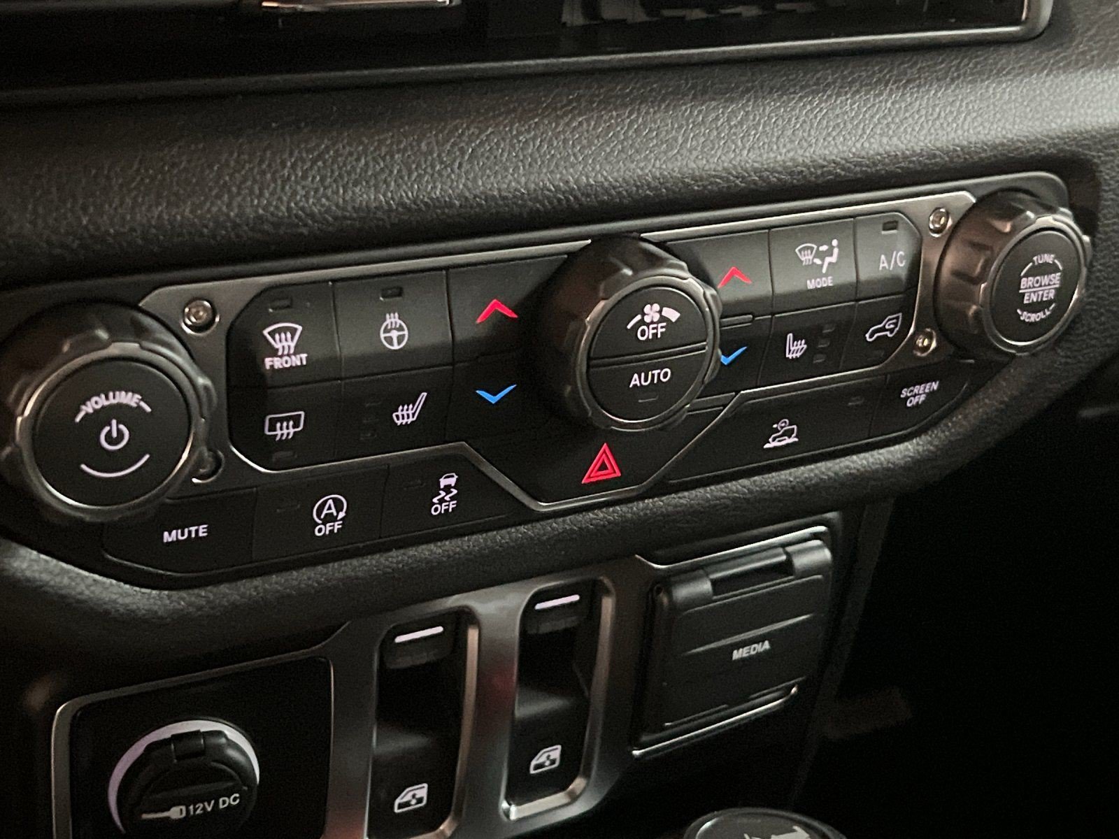 New 2026 Jeep Wrangler Sport AWD/4WD image 16