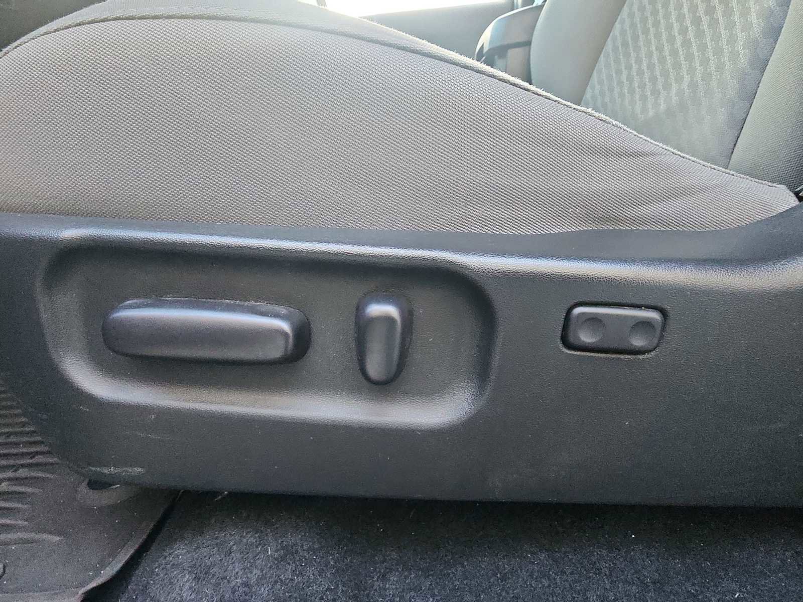 Used 2022 Toyota Tacoma SR5 image 14