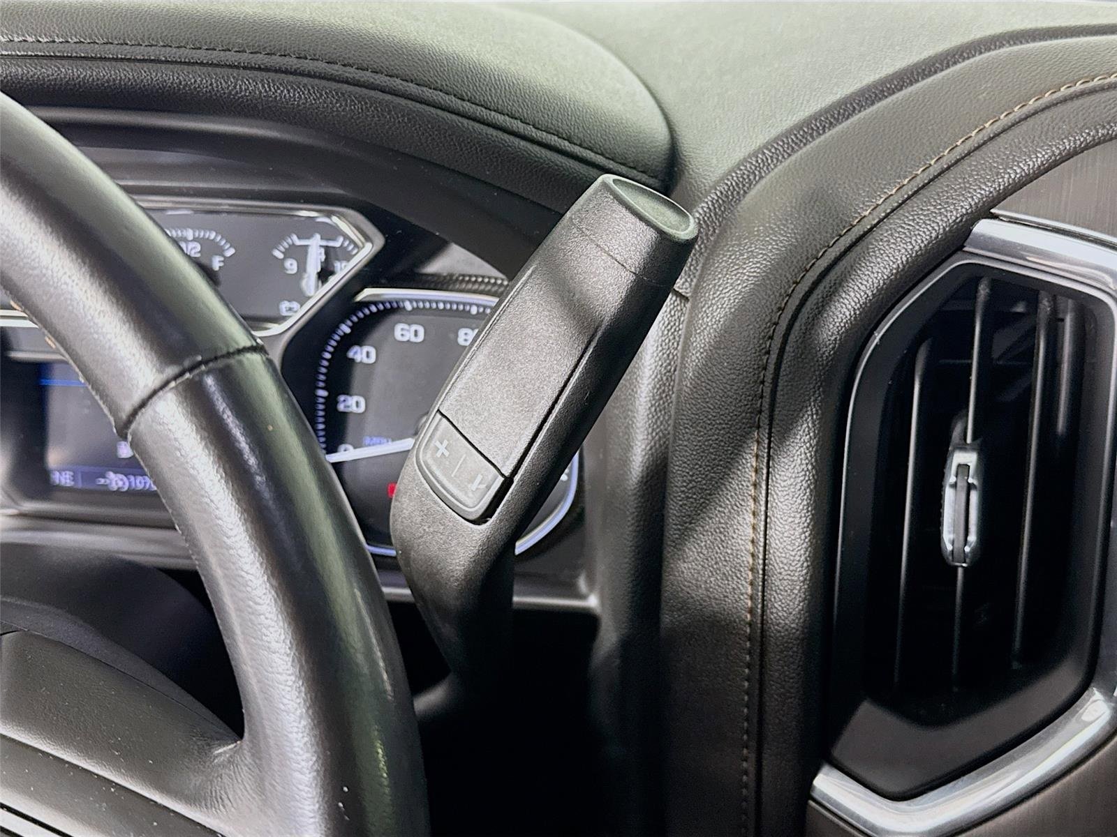 Used 2021 GMC Sierra 1500 AT4 AWD/4WD image 17