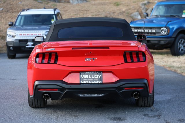 Certified 2025 Ford Mustang GT Premium image 3