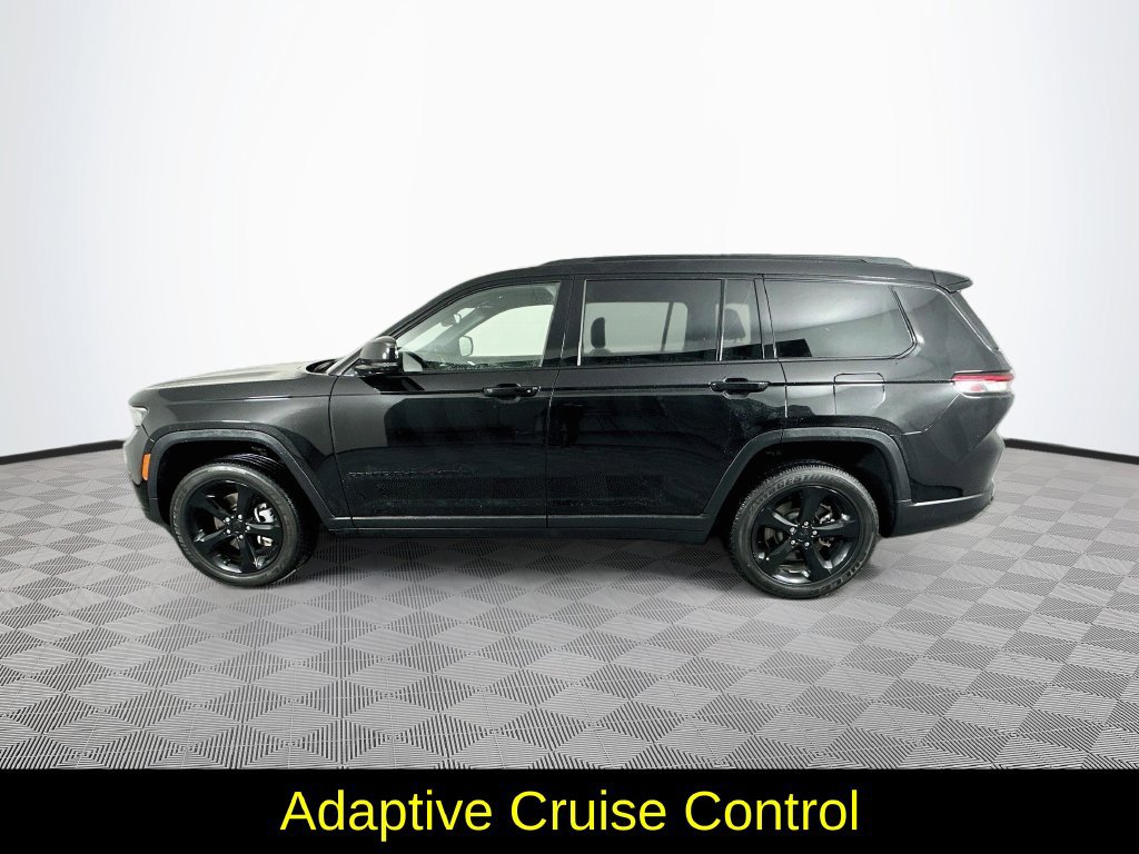 Used 2023 Jeep Grand Cherokee L Laredo AWD/4WD image 6