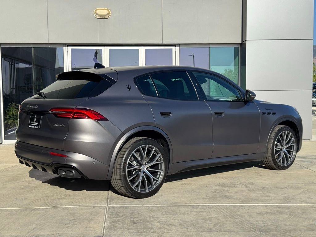 New 2026 Maserati Grecale Modena image 7
