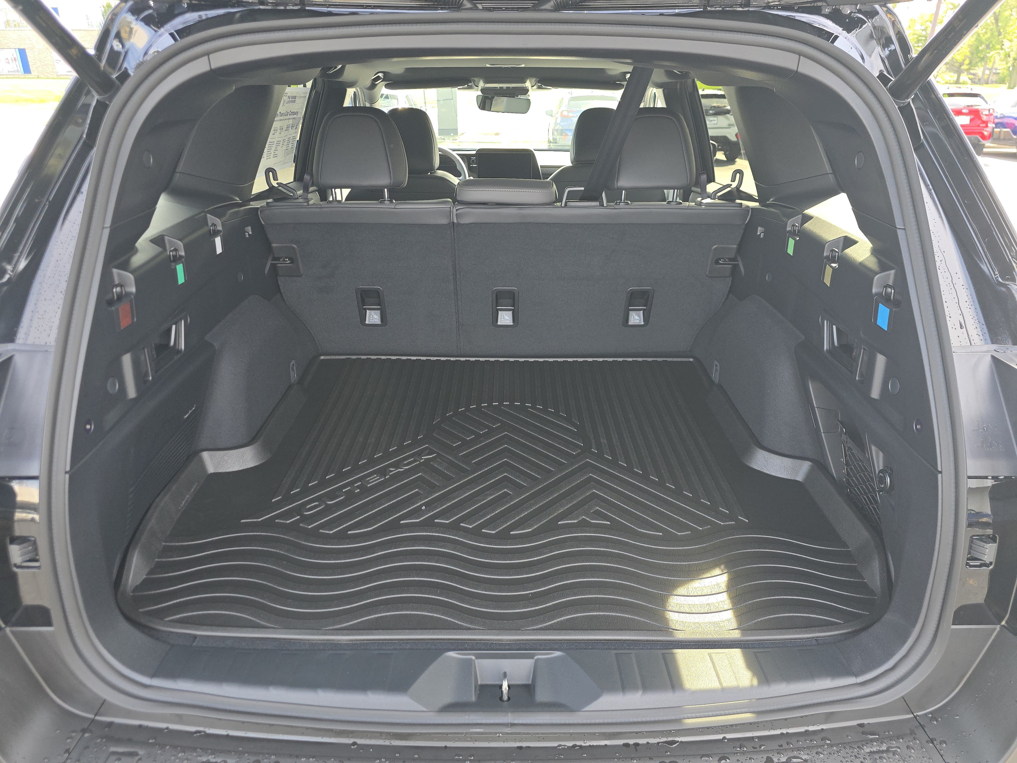 New 2026 Subaru Outback Limited AWD/4WD image 17