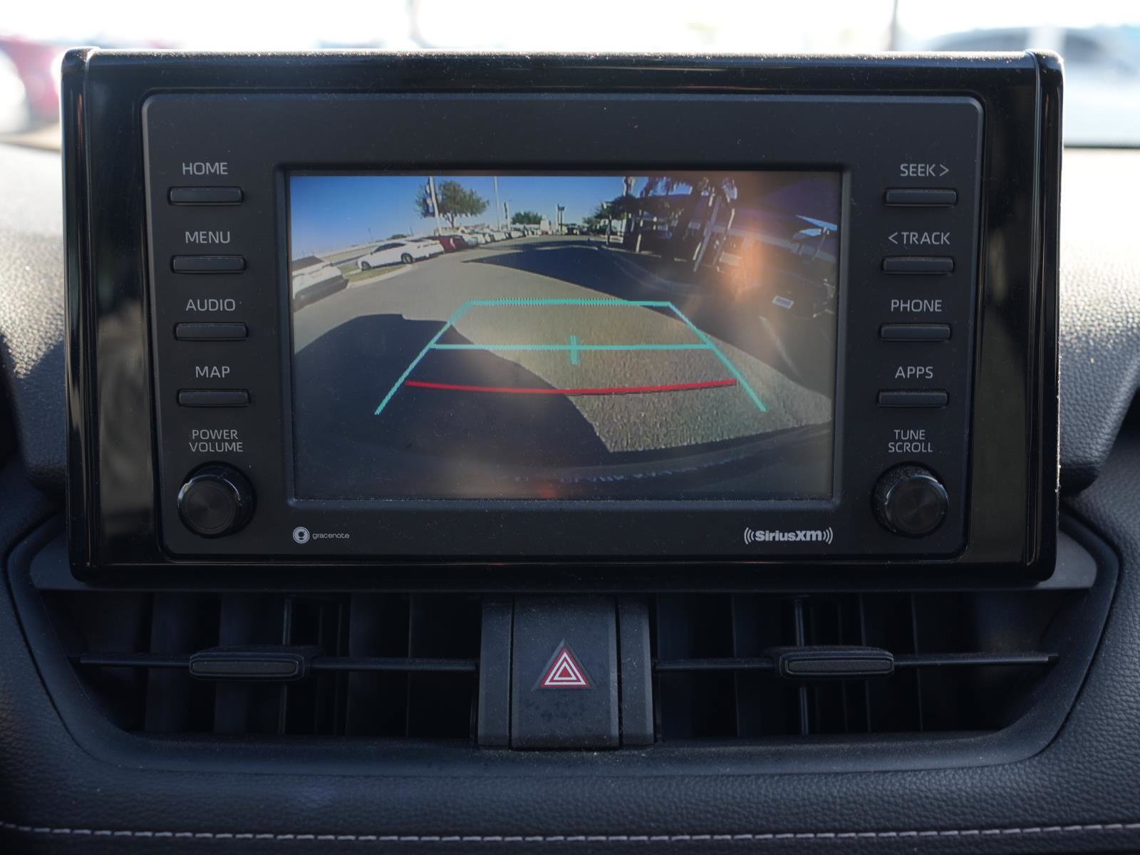 Used 2022 Toyota RAV4 XLE FWD image 25