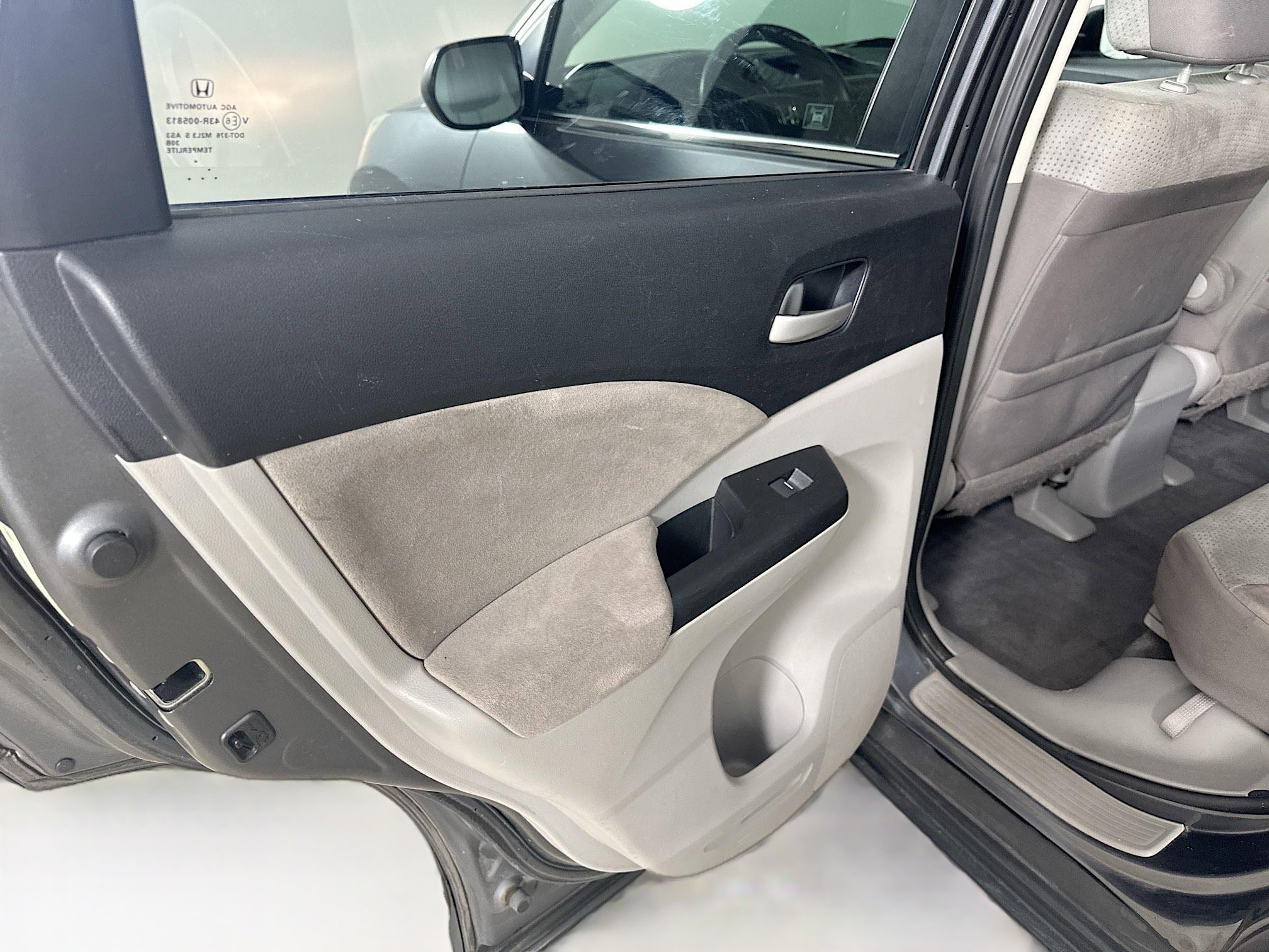 Used 2012 Honda CR-V EX image 31