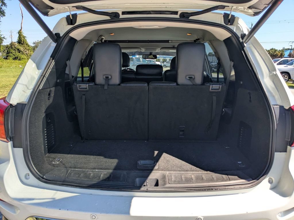 Used 2020 Nissan Pathfinder SL AWD/4WD image 12