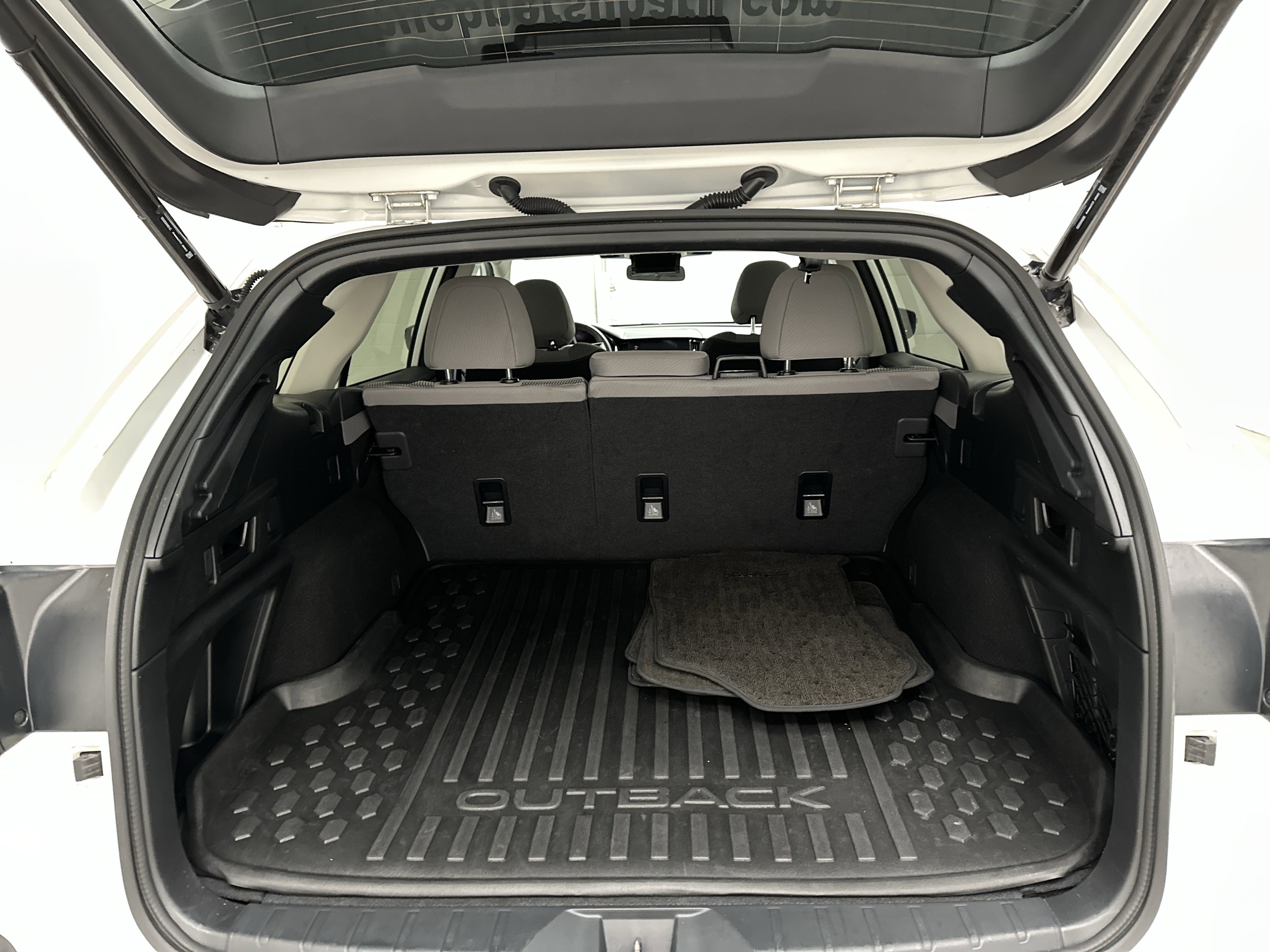 Used 2024 Subaru Outback Premium image 13