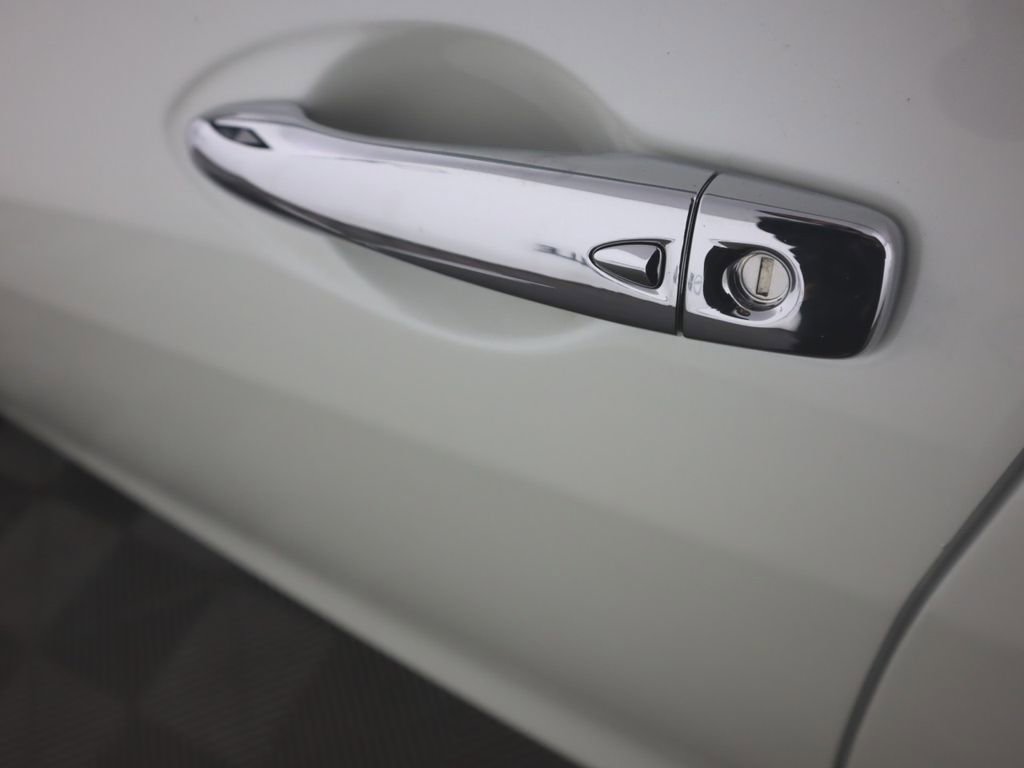 Certified 2021 Nissan Maxima 3.5 SV w/ Floor Mat Group image 28